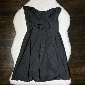 United Colors of Benetton Black Strapless Bubble Hem Mini Dress Small